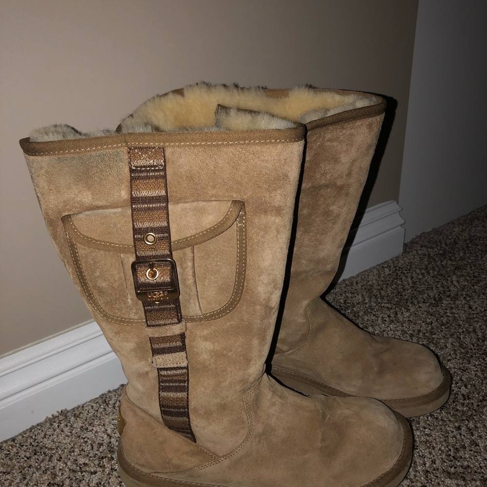 Women’s Size 8 Ugg boots